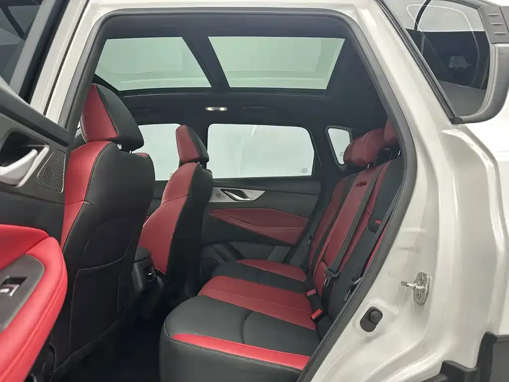 Changan CS35PLUS — фото 10
