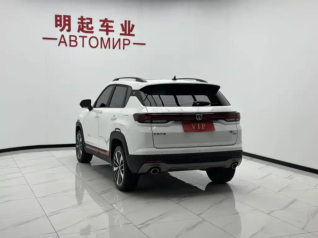 Changan CS35PLUS — фото 3