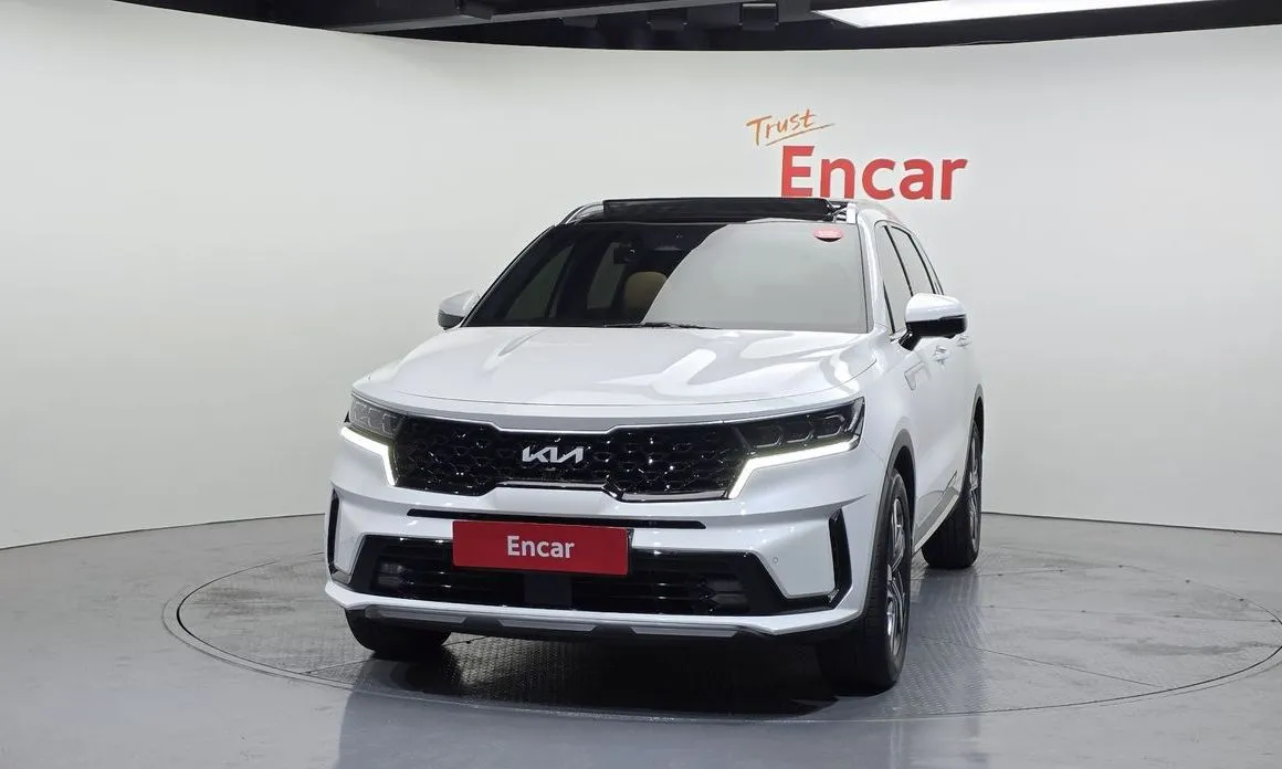 Kia Sorento — фото 7