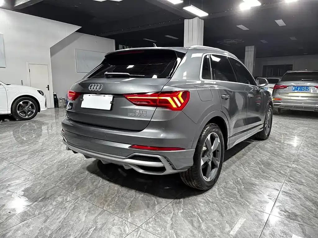 Audi Q3 — фото 6
