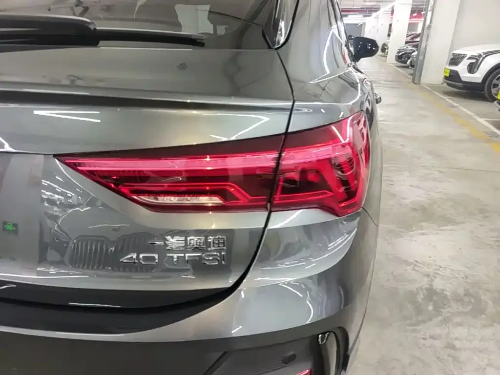 Audi Q3 Sportback — фото 2