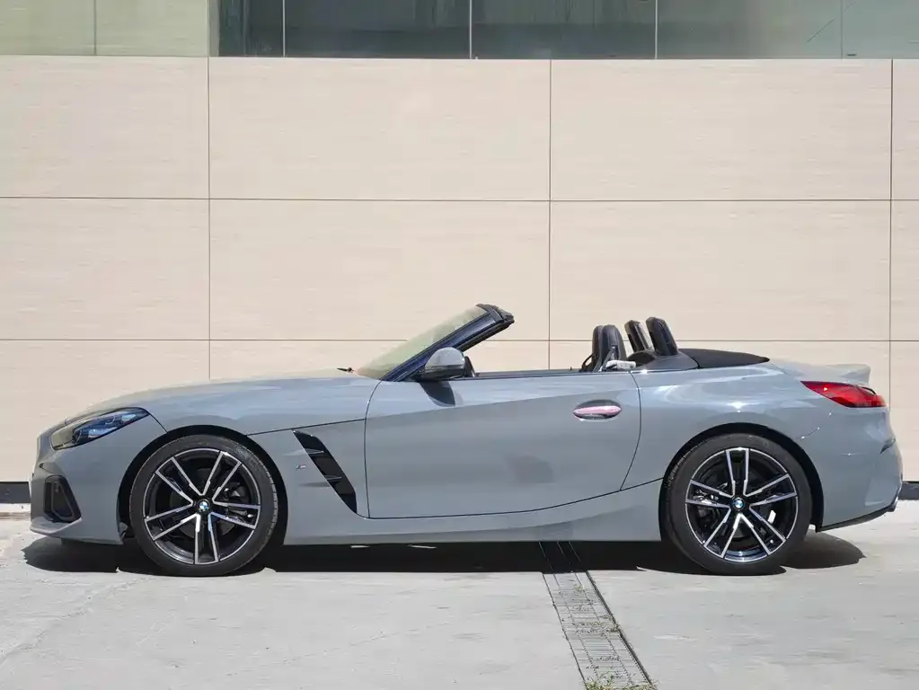 BMW Z4 — фото 3