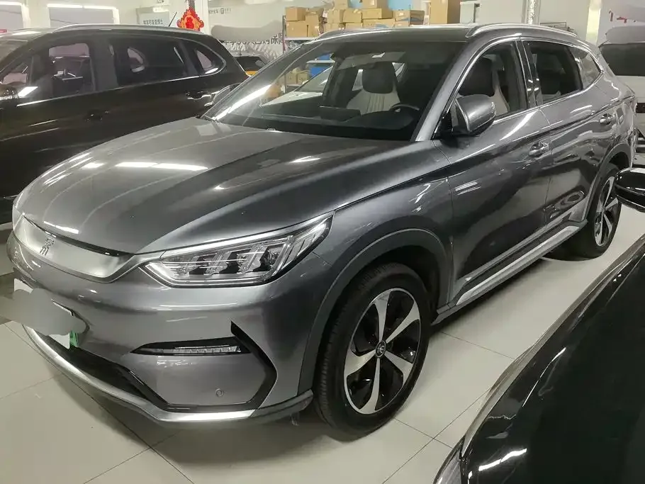 BYD PLUS New Energy — фото 1