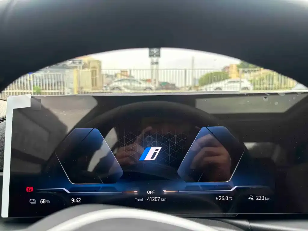 BMW i3 — фото 3