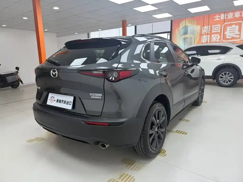Mazda CX-30 — фото 4