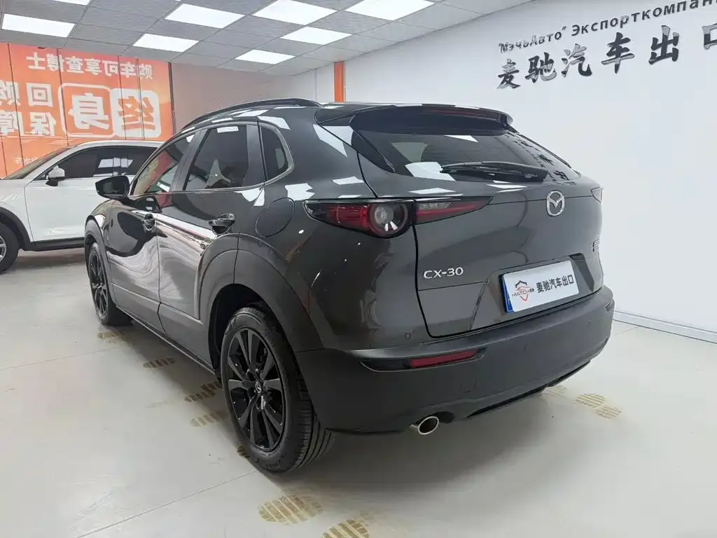 Mazda CX-30 — фото 7