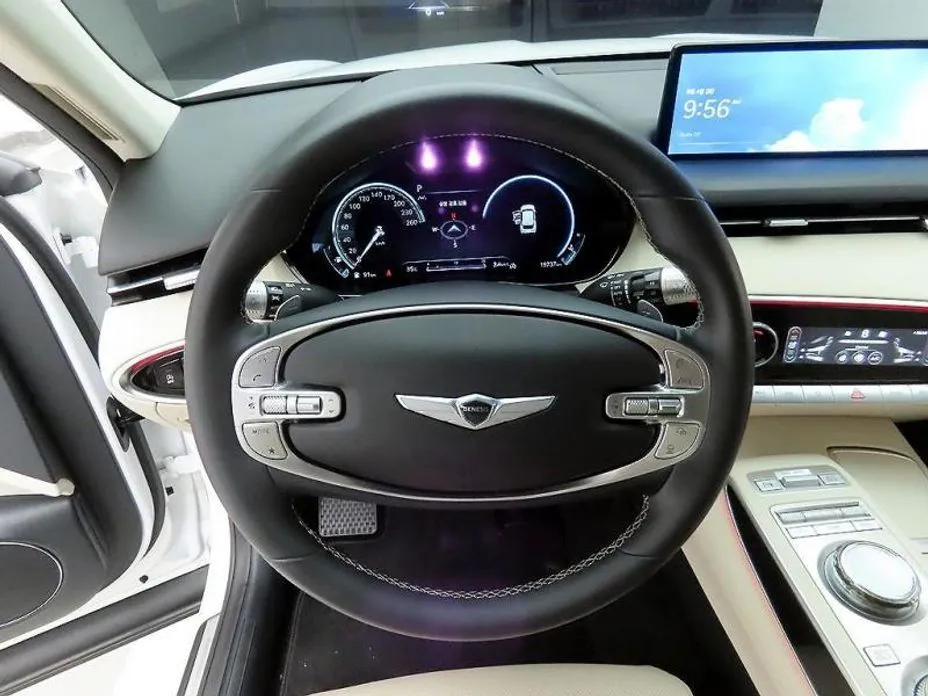 Genesis GV70 — фото 10