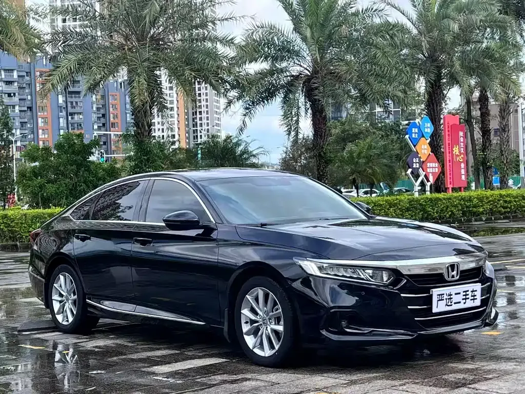 Honda Accord — фото 9
