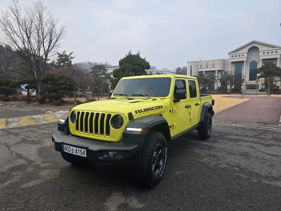 Jeep Gladiator — фото 1