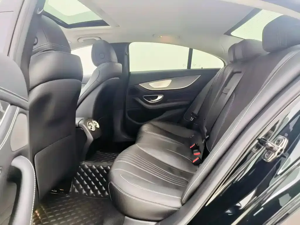 Mercedes-Benz CLS — фото 4