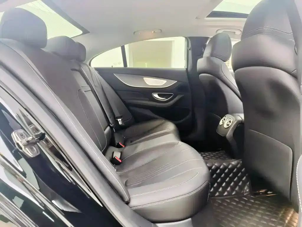 Mercedes-Benz CLS — фото 5