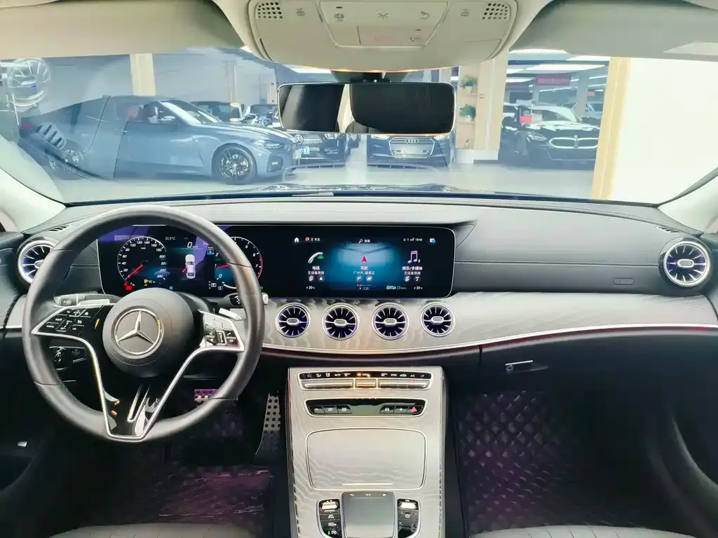 Mercedes-Benz CLS — фото 7