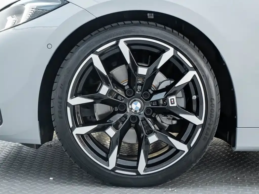 BMW 4 Series — фото 9