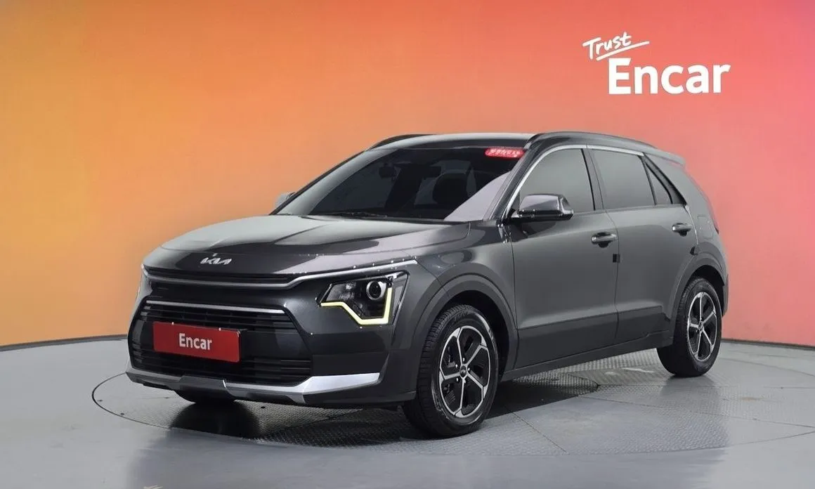 Kia Niro — фото 1