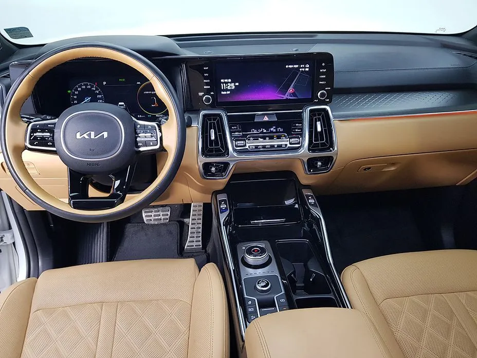 Kia Sorento — фото 6