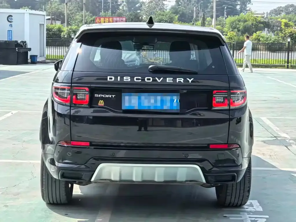 Land Rover Discovery Sport — фото 3