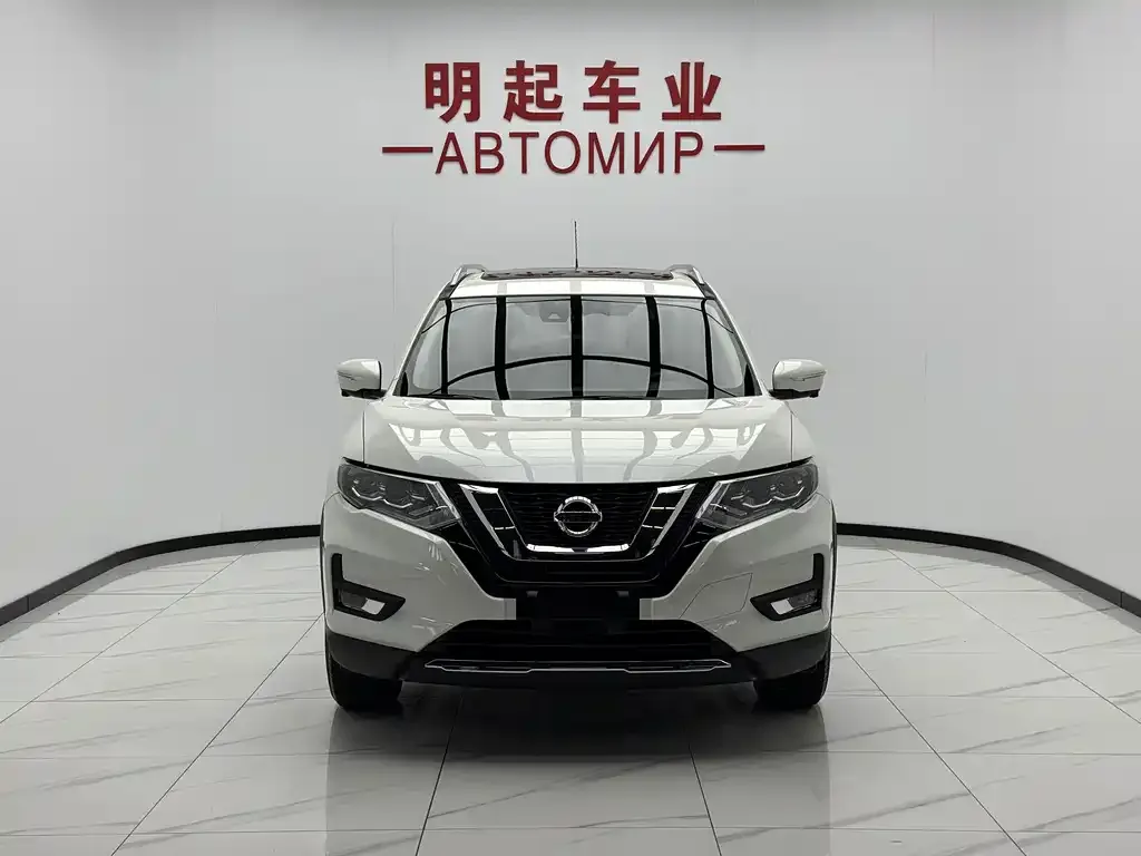 Nissan X-Trail — фото 9