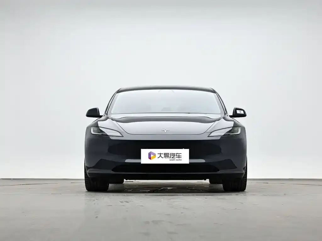 Tesla Model 3 — фото 6