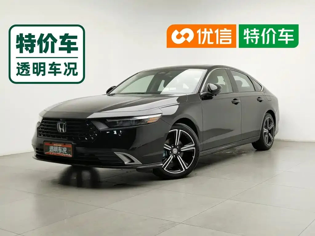 Honda Accord — фото 1