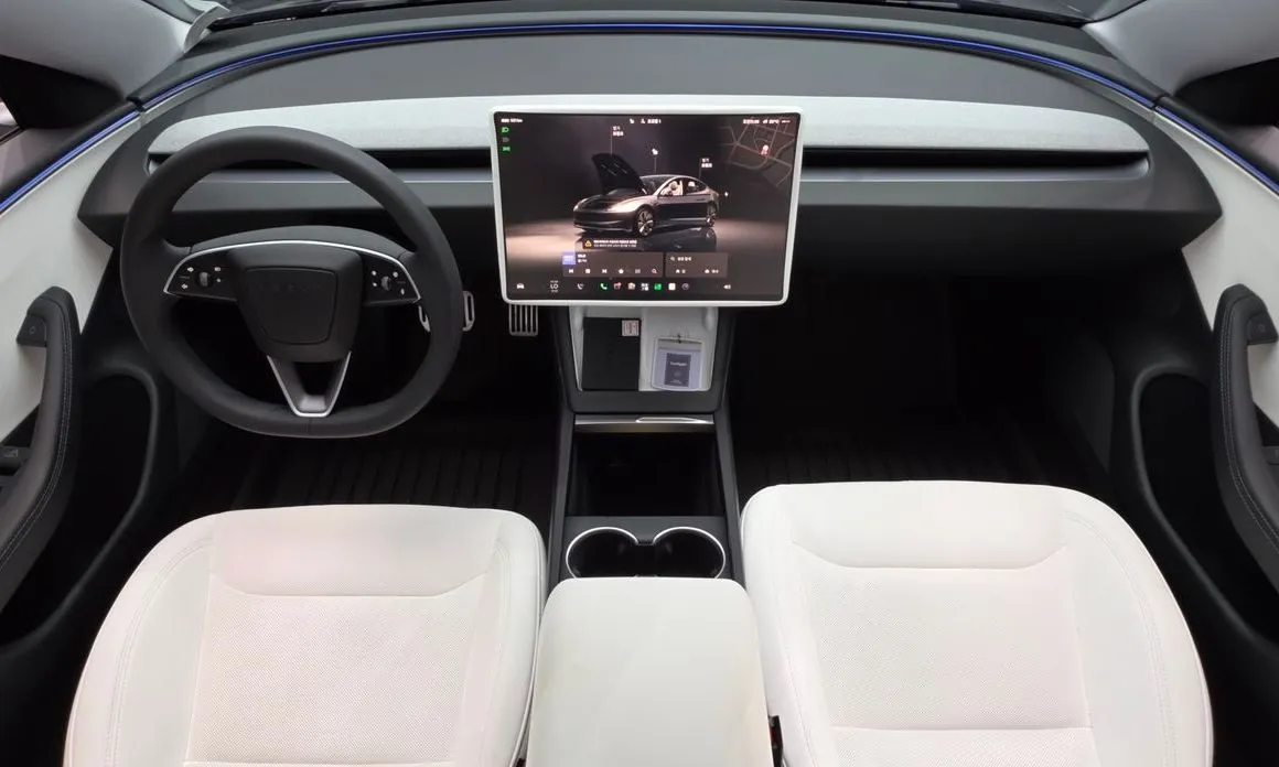 Tesla Model 3 — фото 4