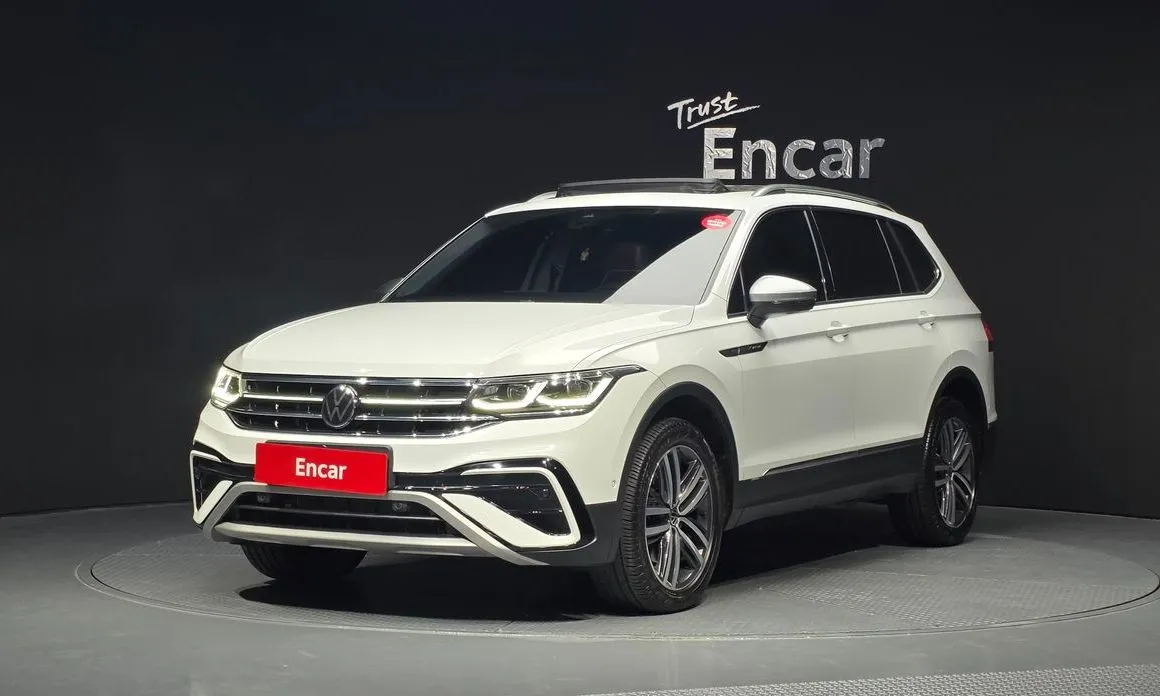 Volkswagen Tiguan — фото 1