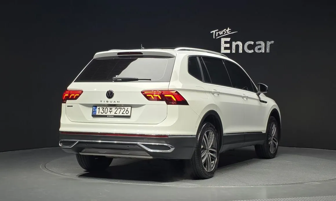 Volkswagen Tiguan — фото 3