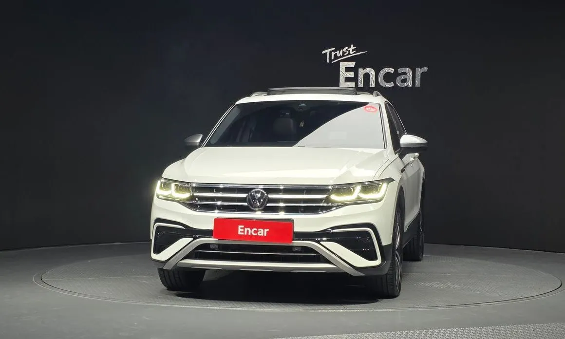 Volkswagen Tiguan — фото 6