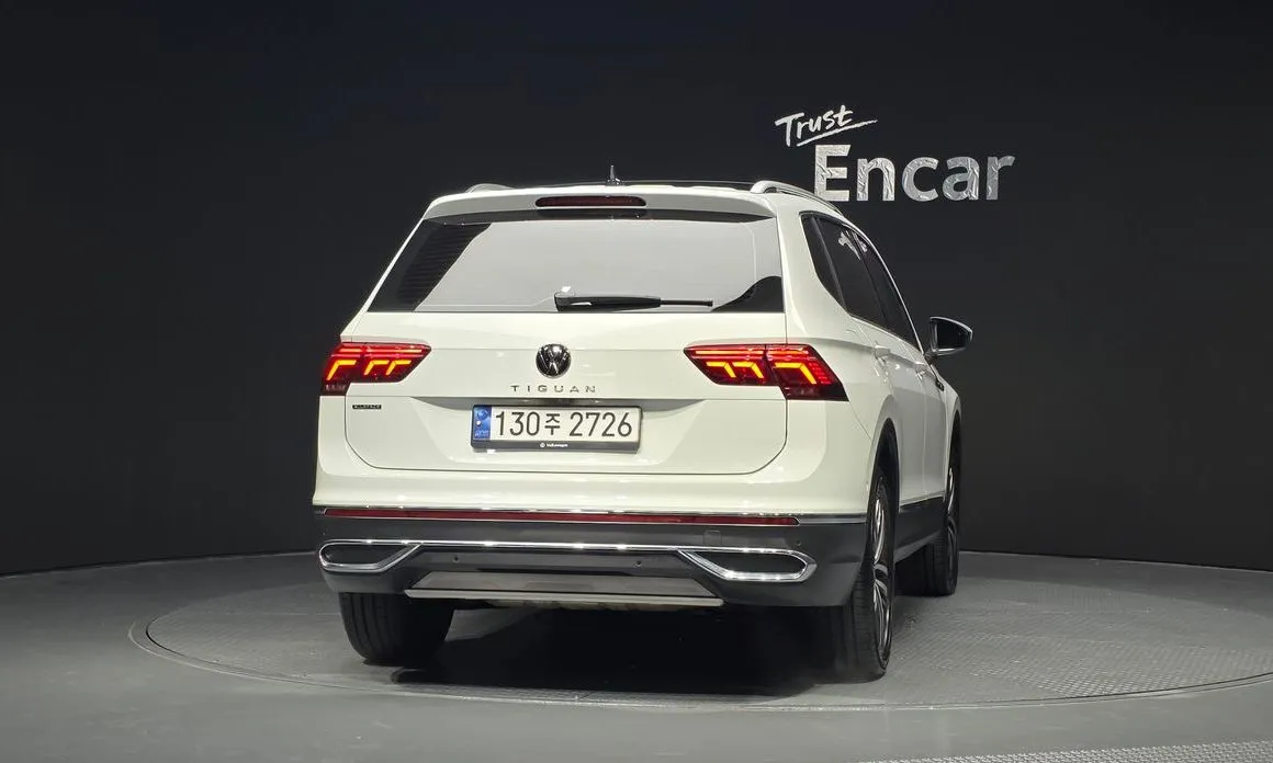 Volkswagen Tiguan — фото 2