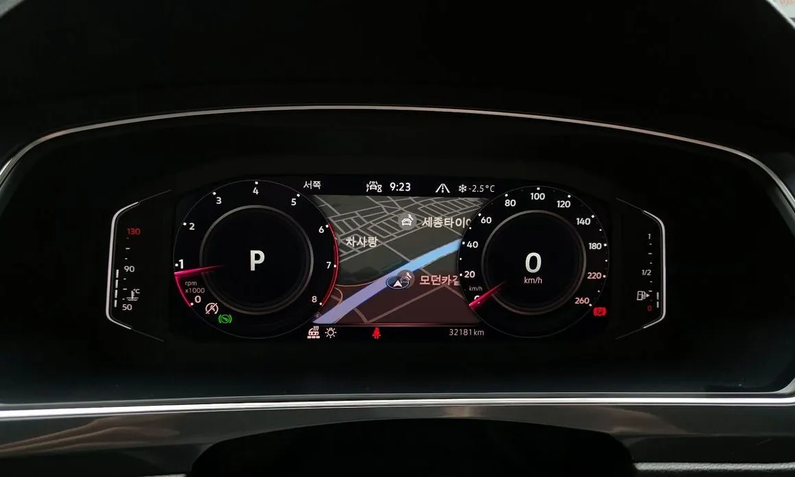Volkswagen Tiguan — фото 5