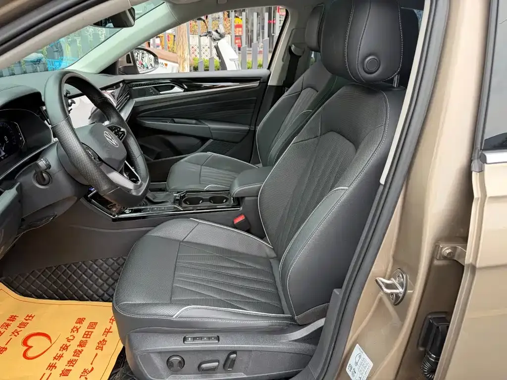 Volkswagen Passat — фото 9