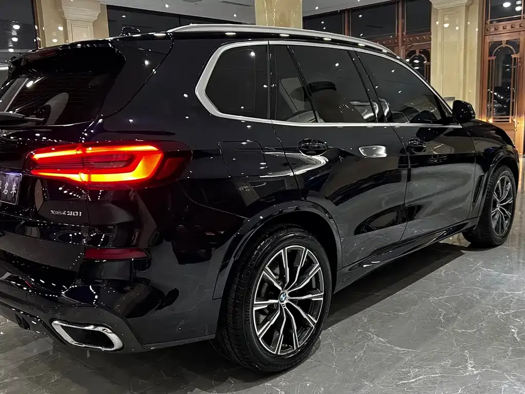 BMW X5 (Import) — фото 3