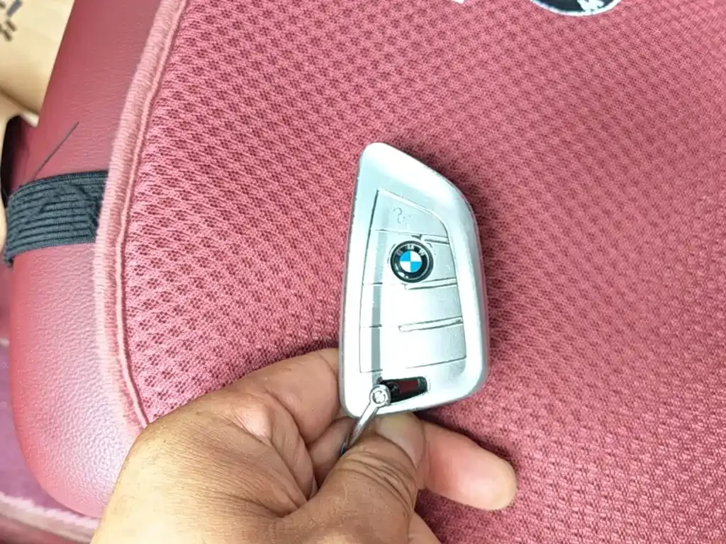 BMW i3 — фото 9