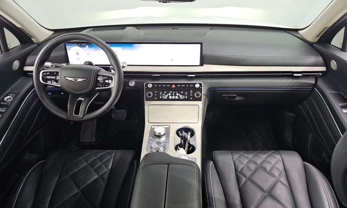 Genesis GV80 — фото 10