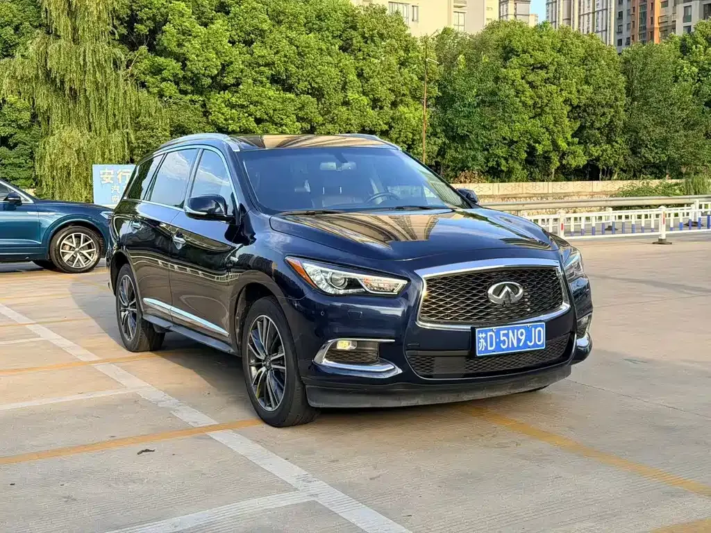 Infiniti QX60 (Import) — фото 10