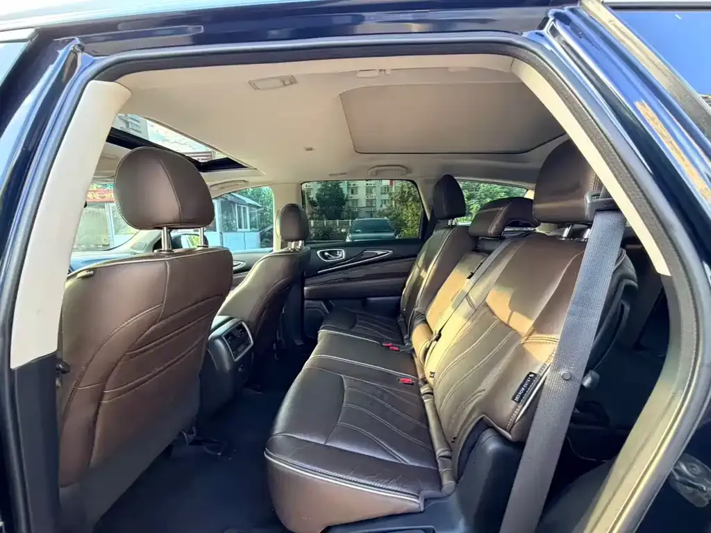 Infiniti QX60 (Import) — фото 3