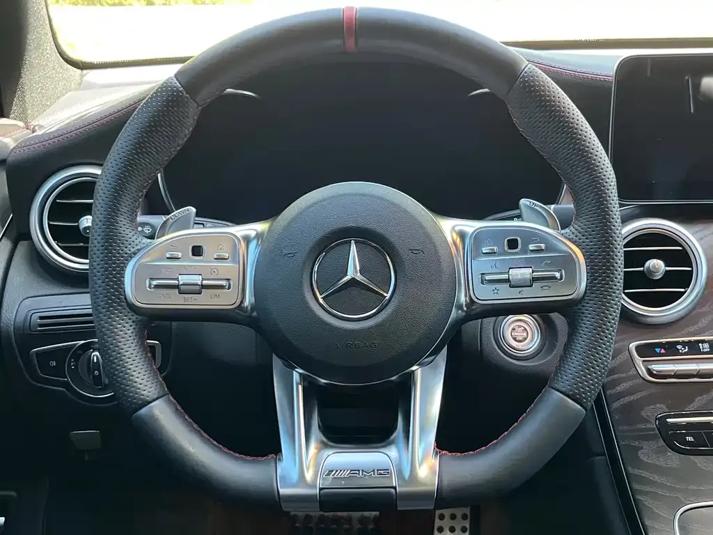 Mercedes-Benz GLC AMG — фото 6