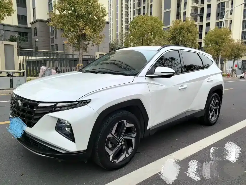 Hyundai Tucson — фото 1