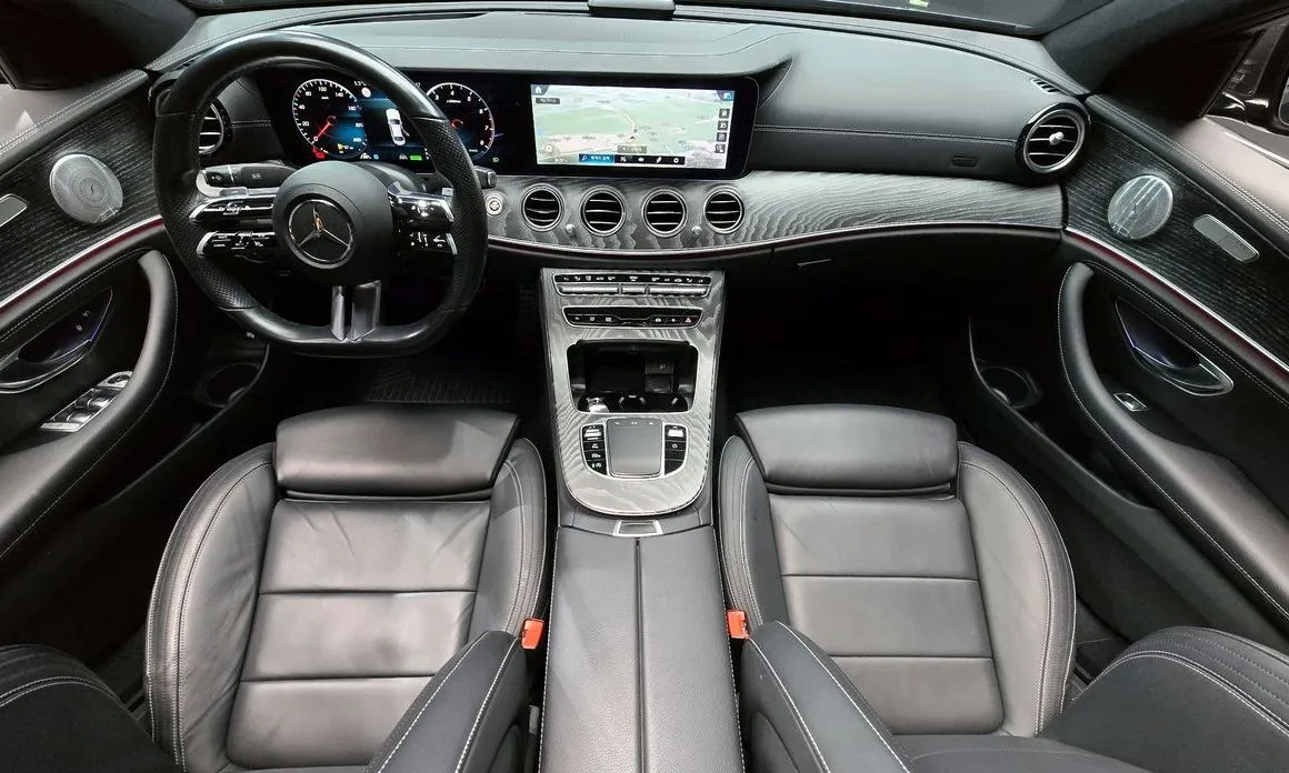 Mercedes-Benz E-Class — фото 10