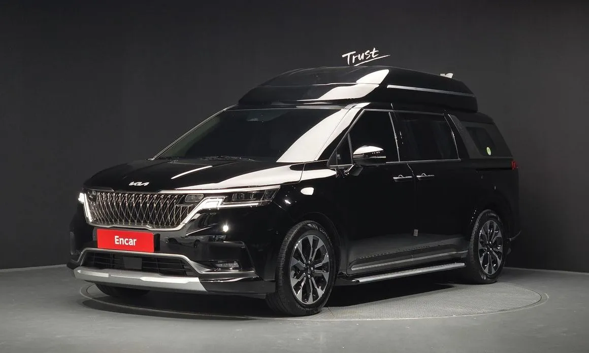 Kia Carnival — фото 1