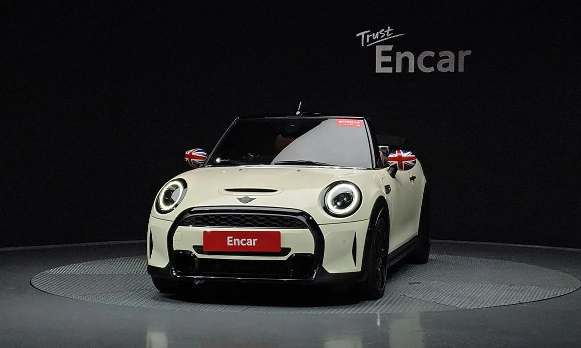 Mini Cooper Convertible — фото 6