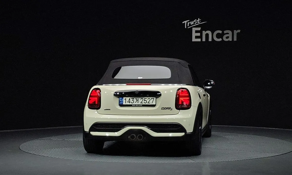 Mini Cooper Convertible — фото 3