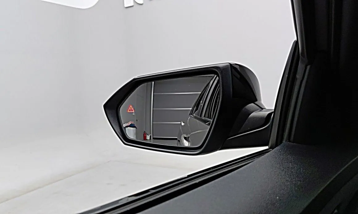 Hyundai AVANTE — фото 4