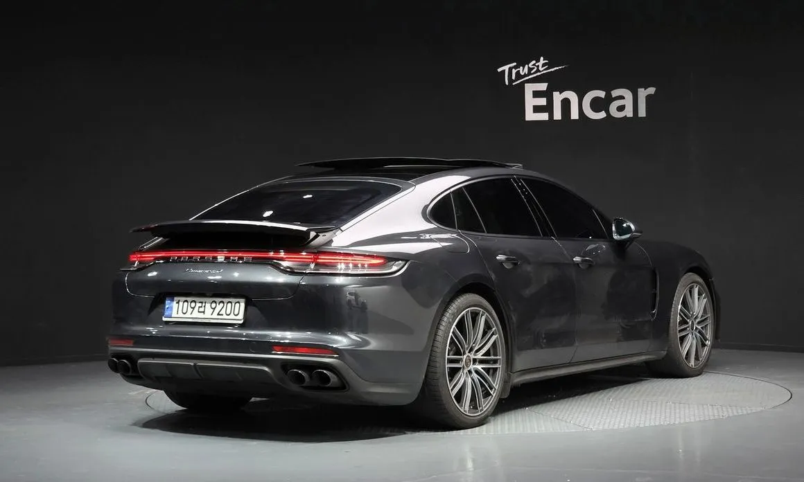 Porsche Panamera — фото 4