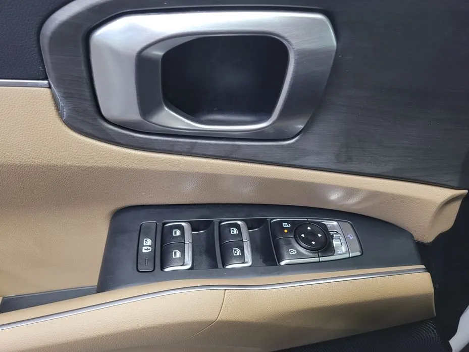 Kia Sorento — фото 7