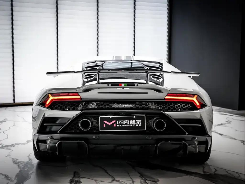 Lamborghini Huracan — фото 5
