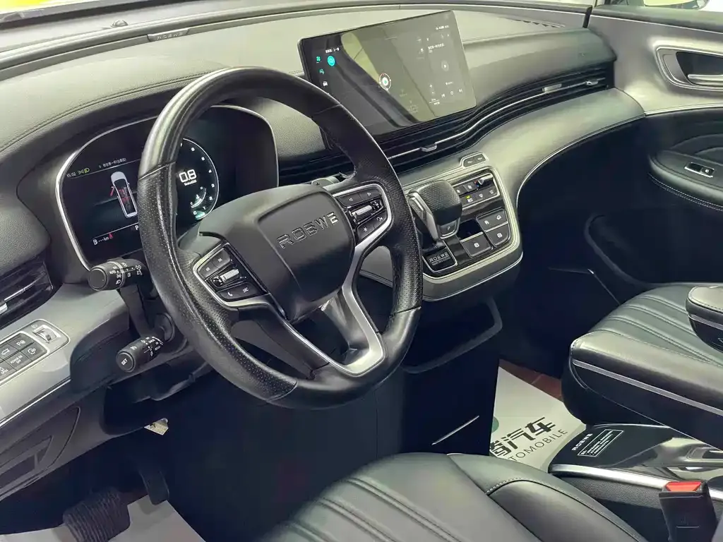 Roewe iMAX8 — фото 6