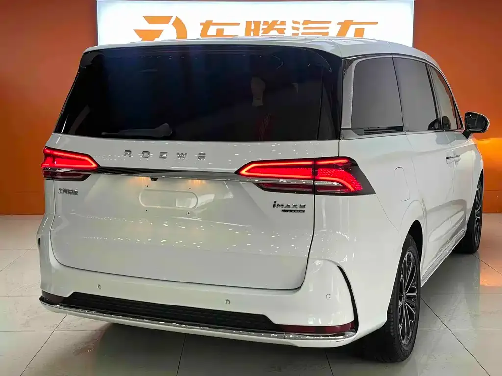 Roewe iMAX8 — фото 2