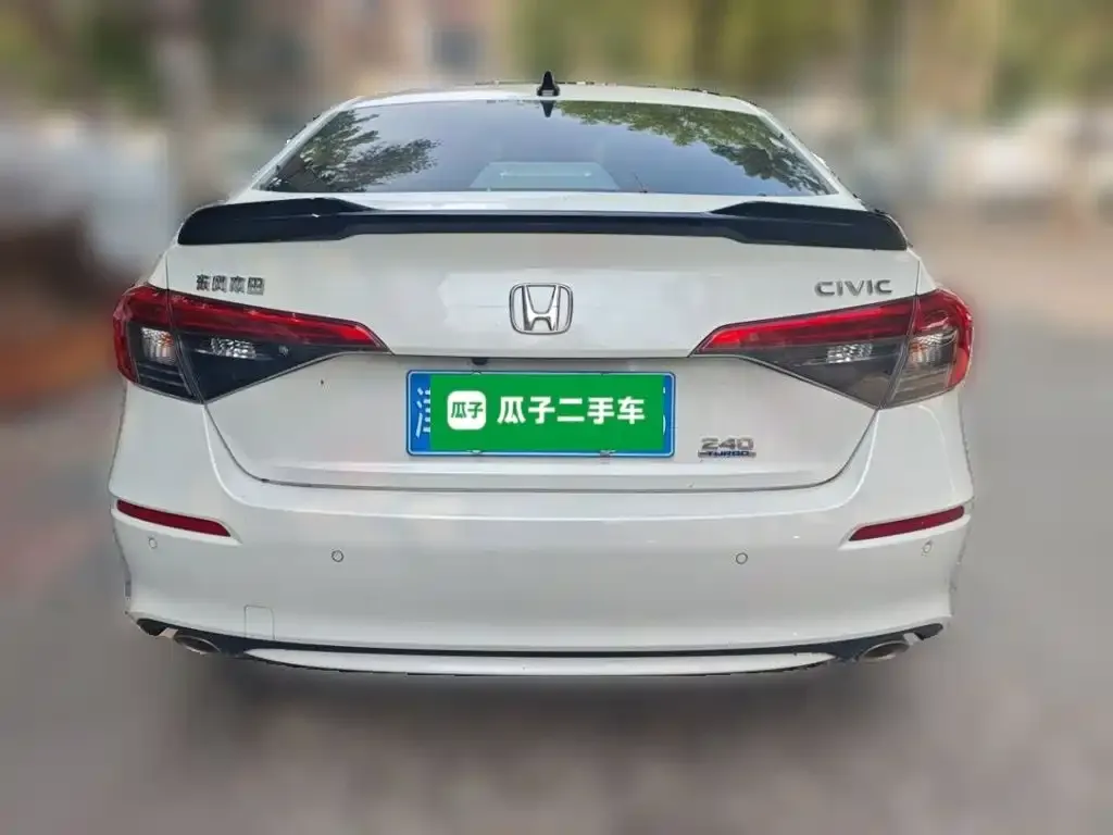 Honda Civic — фото 10