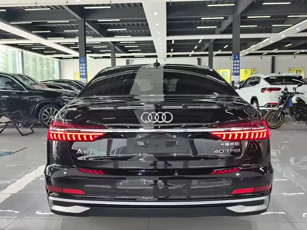 Audi A6L — фото 5