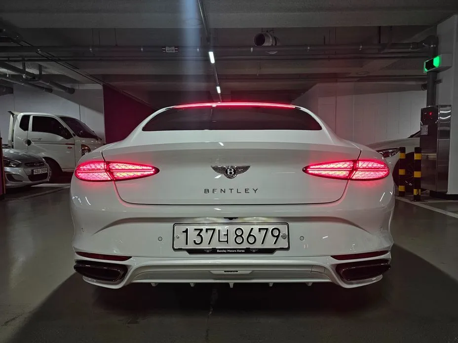 Bentley Continental — фото 4